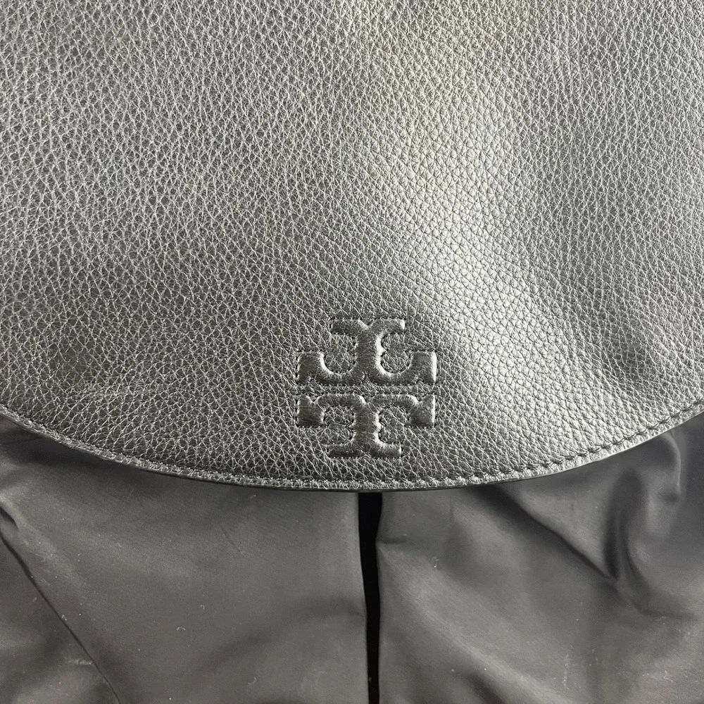 Tory Burch Black Nylon Leather Messenger Diaper Bag Crossbody Baby Travel Tote